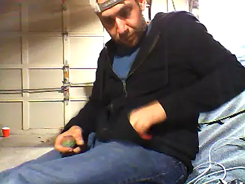 Snapshot of SmokingSloth chatting on March 13, 2025, 1:32 am SmokingSloth online show from March 13, 2025, 1:32 am