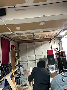 Snapshot of SmokingSloth chatting on March 15, 2025, 11:06 pm SmokingSloth online show from March 15, 2025, 11:06 pm