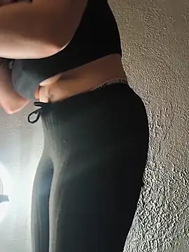 Anyonymuss online show from December 5, 2025, 3:20 pm