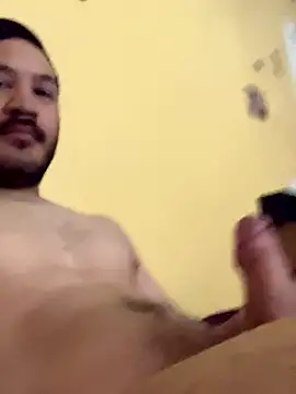 Snapshot of Sleeker99 chatting on September 17, 2025, 2:52 pm Sleeker99 online show from September 17, 2025, 2:52 pm