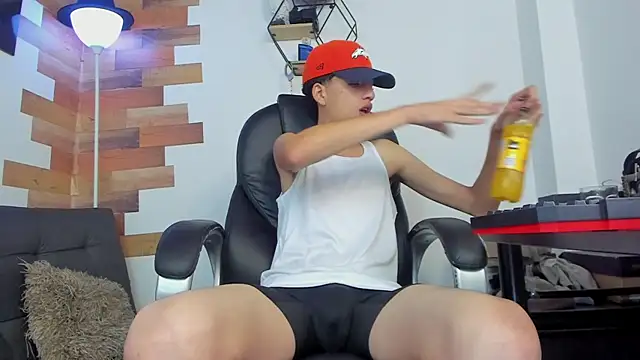 Kenbils online show from January 3, 2025, 3:01 pm