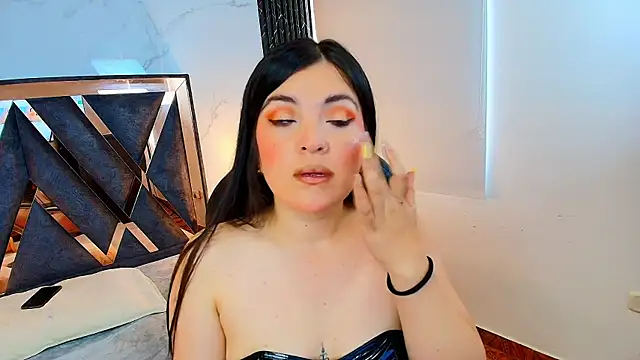 Snapshot of Amara_vega chatting on November 15, 2025, 12:34 pm Amara vega online show from November 15, 2025, 12:34 pm