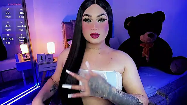 alexia mattel online show from February 28, 2025, 9:44 pm