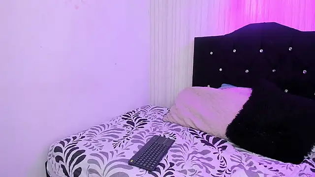 Snapshot of alice_dakota chatting on February 22, 2025, 4:18 am alice dakota online show from February 22, 2025, 4:18 am