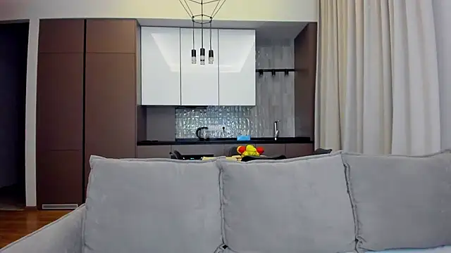 Snapshot of sexyangeloux chatting on January 5, 2025, 1:35 am sexyangeloux online show from January 5, 2025, 1:35 am