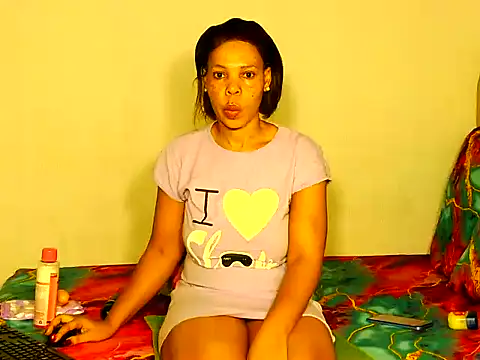 Snapshot of White_Porshe chatting on November 17, 2025, 11:32 pm White Porshe online show from November 17, 2025, 11:32 pm