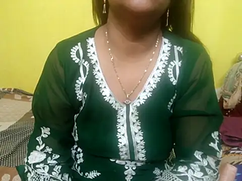 Sexyranibhabhi online show from October 25, 2025, 1:51 pm