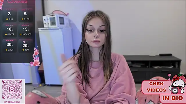 Snapshot of shy_melony chatting on March 7, 2025, 1:07 pm shy melony online show from March 7, 2025, 1:07 pm