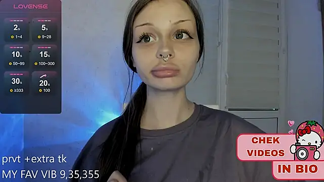 Snapshot of shy_melony chatting on September 29, 2025, 3:28 pm shy melony online show from September 29, 2025, 3:28 pm