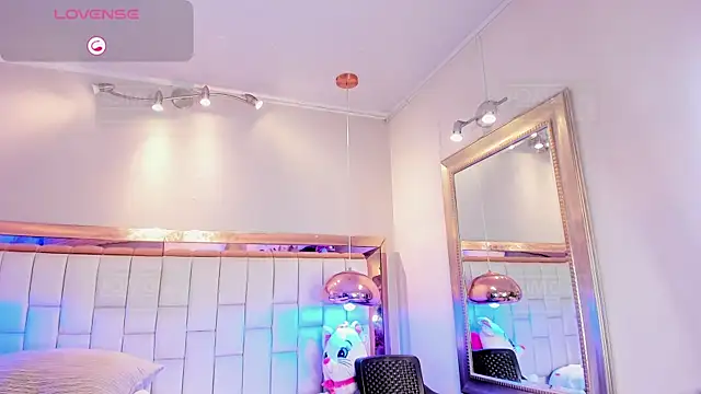 Palmer-Foster online show from November 13, 2025, 9:03 pm