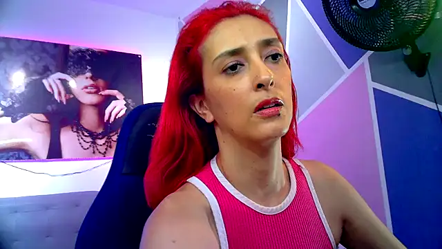 Ruby Your Milf online show from December 21, 2024, 7:38 pm