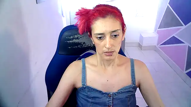 Ruby Your Milf online show from December 28, 2024, 6:08 pm