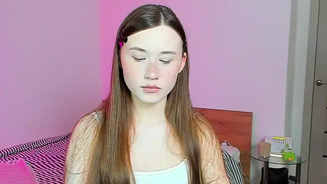 Stella Sunny online show from November 4, 2025, 4:22 am