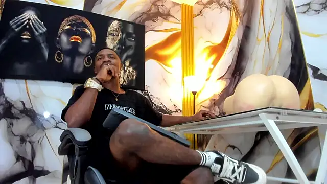 Snapshot of Thomas_shelbys chatting on November 18, 2025, 4:06 am Thomas shelbys online show from November 18, 2025, 4:06 am