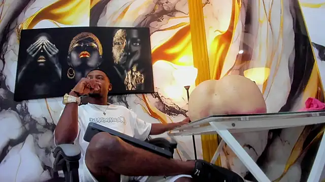 Snapshot of Thomas_shelbys chatting on December 3, 2025, 3:58 am Thomas shelbys online show from December 3, 2025, 3:58 am