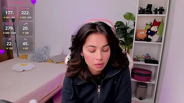 Snapshot of Adriennesexxx chatting on December 9, 2024, 11:26 am Adriennesexxx online show from December 9, 2024, 11:26 am