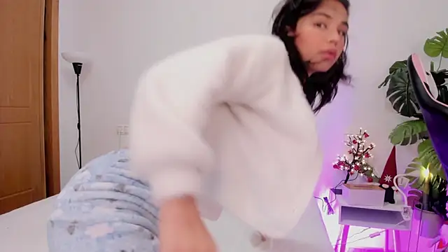 Snapshot of Adriennesexxx chatting on December 31, 2024, 11:09 am Adriennesexxx online show from December 31, 2024, 11:09 am