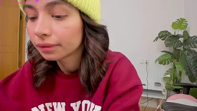 Snapshot of Adriennesexxx chatting on January 8, 2025, 3:39 pm Adriennesexxx online show from January 8, 2025, 3:39 pm