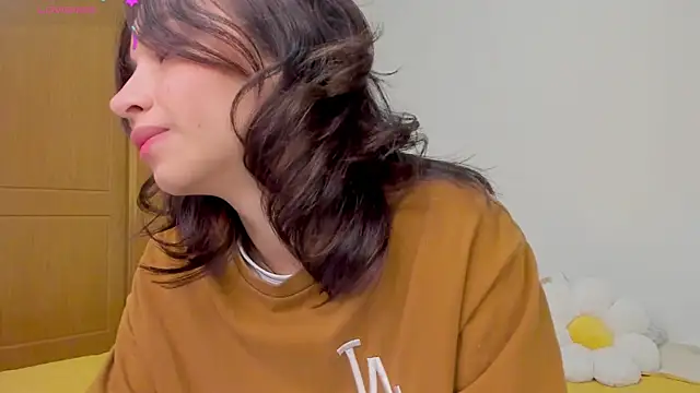 Snapshot of Adriennesexxx chatting on January 20, 2025, 12:07 pm Adriennesexxx online show from January 20, 2025, 12:07 pm