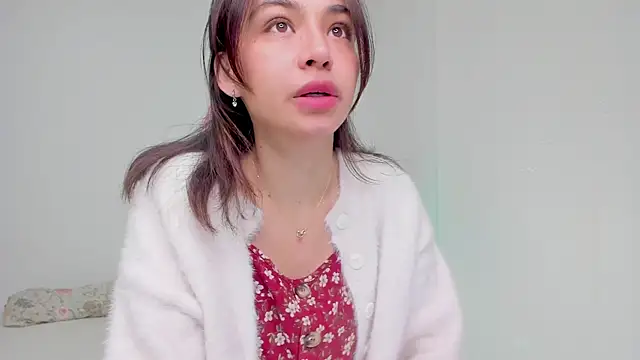 Snapshot of Adriennesexxx chatting on February 11, 2025, 11:21 am Adriennesexxx online show from February 11, 2025, 11:21 am