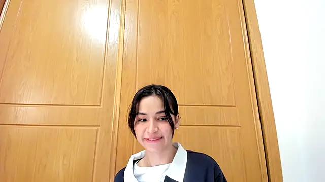 Snapshot of Adriennesexxx chatting on February 16, 2025, 12:54 pm Adriennesexxx online show from February 16, 2025, 12:54 pm