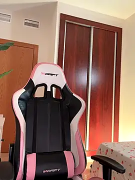 Snapshot of Adriennesexxx chatting on November 19, 2025, 7:03 pm Adriennesexxx online show from November 19, 2025, 7:03 pm