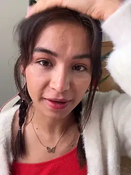 Snapshot of Adriennesexxx chatting on December 2, 2025, 6:25 pm Adriennesexxx online show from December 2, 2025, 6:25 pm