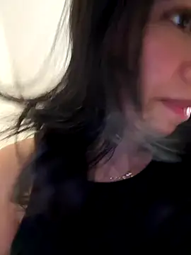 Snapshot of Adriennesexxx chatting on December 13, 2025, 9:53 pm Adriennesexxx online show from December 13, 2025, 9:53 pm