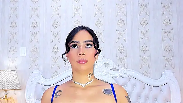 GiahDaniels online show from December 11, 2024, 6:20 pm