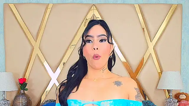 GiahDaniels online show from February 20, 2025, 2:13 pm