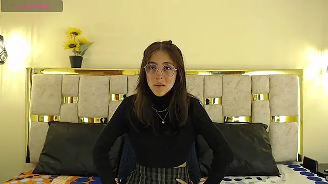 ling ling24 online show from March 18, 2025, 3:20 am