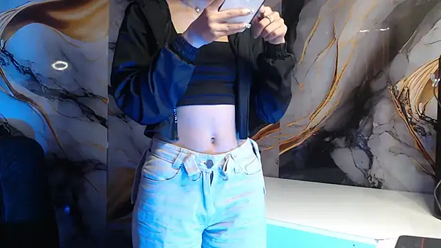 ling ling24 online show from October 4, 2025, 12:03 pm