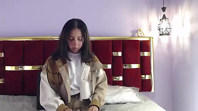 ling ling24 online show from October 11, 2025, 3:06 am