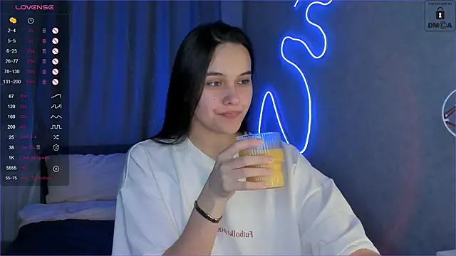 Snapshot of _Sweetie_ chatting on January 23, 2025, 5:10 pm  Sweetie  online show from January 23, 2025, 5:10 pm