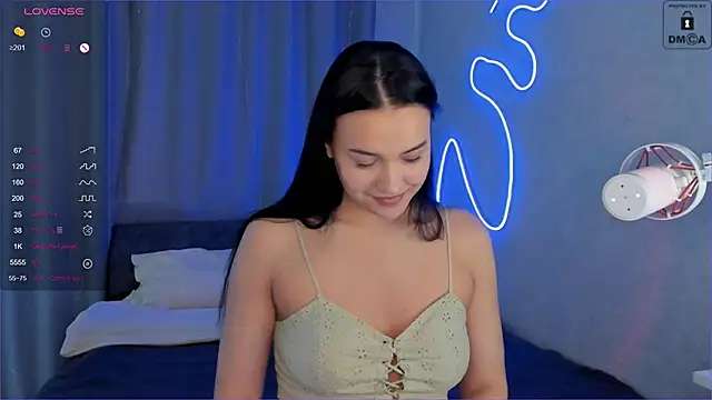 Snapshot of _Sweetie_ chatting on January 25, 2025, 7:49 am  Sweetie  online show from January 25, 2025, 7:49 am