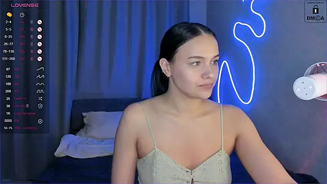 Snapshot of _Sweetie_ chatting on January 25, 2025, 4:24 pm  Sweetie  online show from January 25, 2025, 4:24 pm