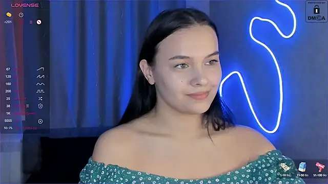 Snapshot of _Sweetie_ chatting on February 4, 2025, 12:22 pm  Sweetie  online show from February 4, 2025, 12:22 pm
