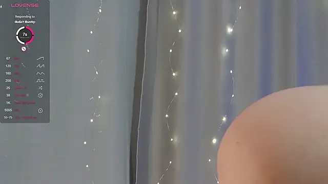Snapshot of _Sweetie_ chatting on February 20, 2025, 1:51 pm  Sweetie  online show from February 20, 2025, 1:51 pm
