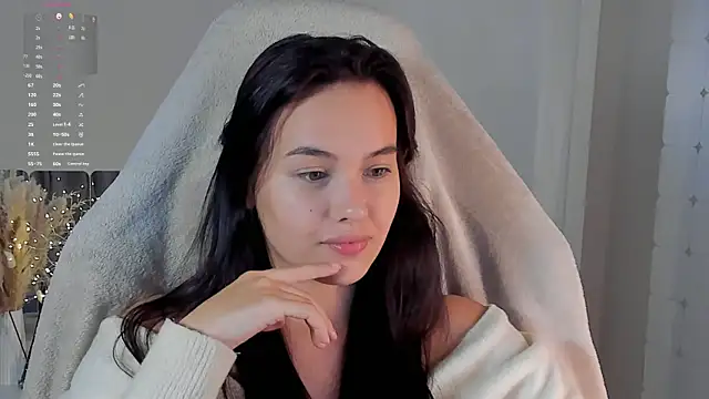 Snapshot of _Sweetie_ chatting on September 20, 2025, 5:14 pm  Sweetie  online show from September 20, 2025, 5:14 pm