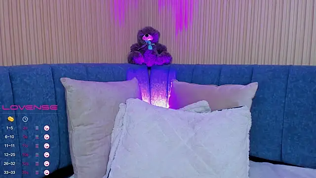 Snapshot of angeline_teen chatting on January 10, 2025, 3:06 pm angeline teen online show from January 10, 2025, 3:06 pm