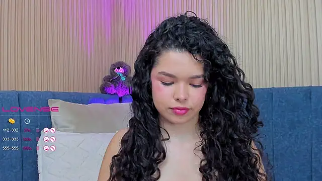 Snapshot of angeline_teen chatting on January 20, 2025, 12:49 pm angeline teen online show from January 20, 2025, 12:49 pm
