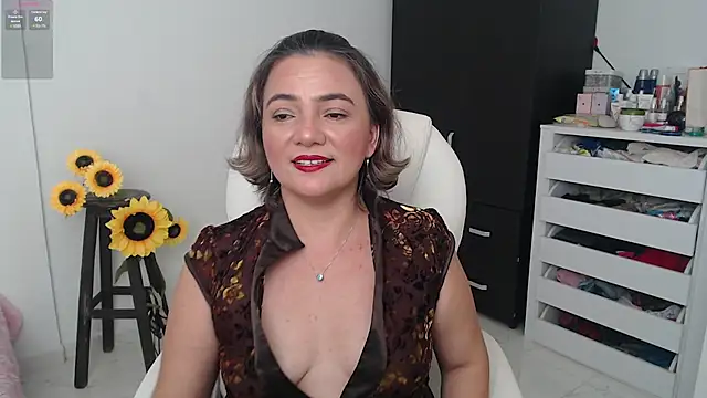 Ghada milf online show from December 3, 2024, 11:02 pm