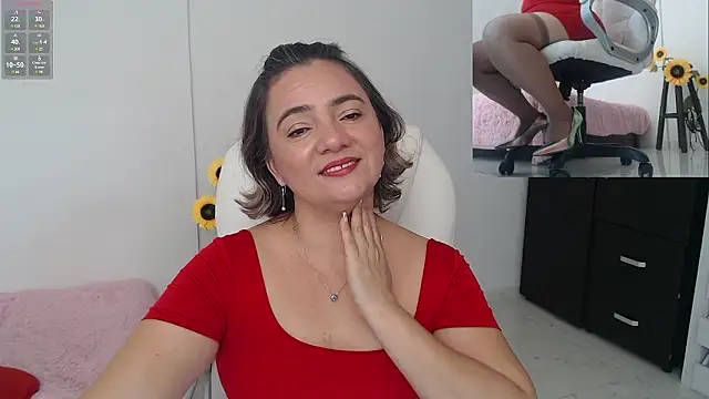 Ghada milf online show from December 7, 2024, 10:12 am