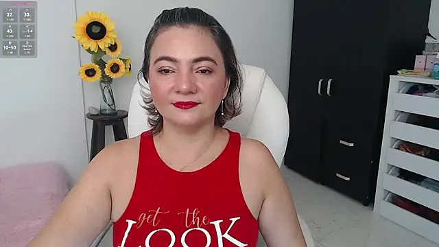 Ghada milf online show from December 19, 2024, 1:07 pm