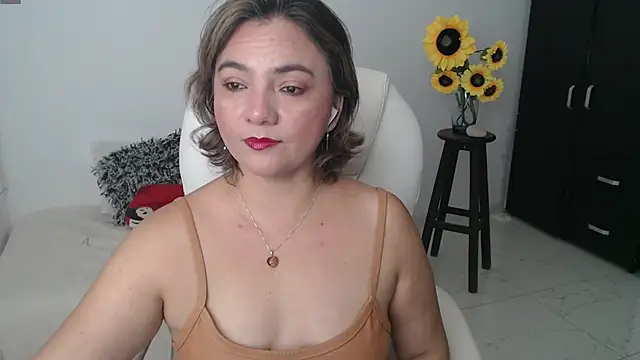 Ghada milf online show from March 20, 2025, 10:29 pm