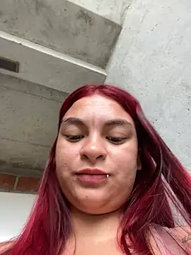 Snapshot of MiaLujan_ chatting on February 23, 2025, 1:32 pm MiaLujan online show from February 23, 2025, 1:32 pm