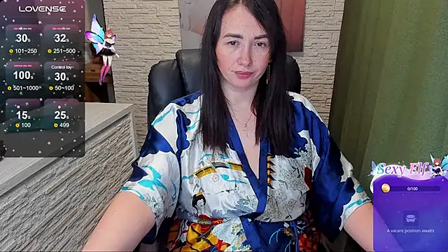 Snapshot of Kendra_SXY chatting on December 11, 2024, 2:09 am Kendra SXY online show from December 11, 2024, 2:09 am
