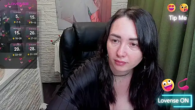 Snapshot of Kendra_SXY chatting on January 27, 2025, 2:10 am Kendra SXY online show from January 27, 2025, 2:10 am
