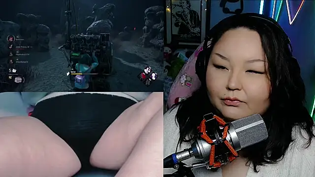 Snapshot of EmGreens chatting on March 23, 2025, 4:16 am EmGreens online show from March 23, 2025, 4:16 am