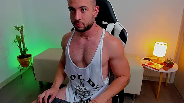 dafboy1 online show from December 3, 2025, 1:53 pm